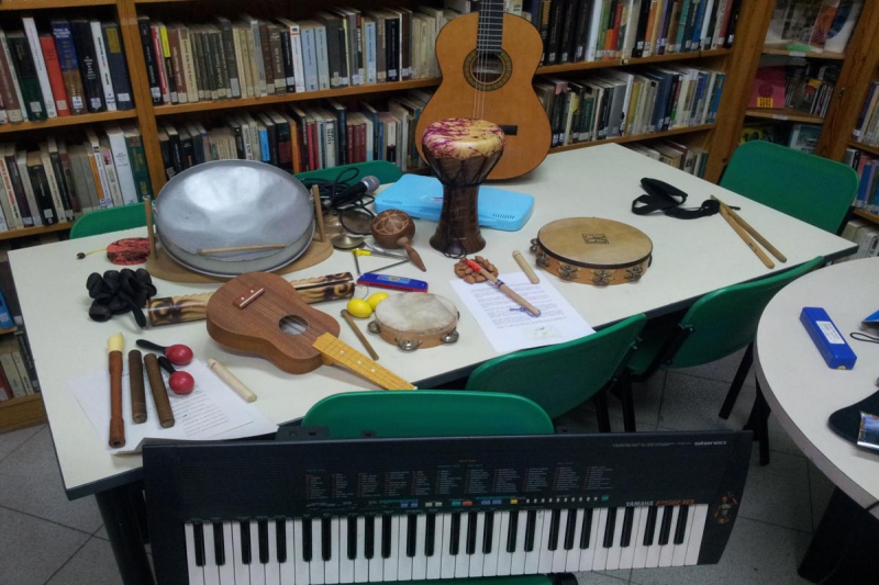 Interpretación musical con instrumentos